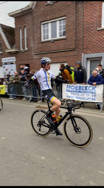 West Vlaams Kampioen Briek Plasman Wint De Sprint In Lierde 